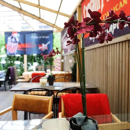 Ranna & Free Parking Hotel